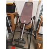 Image 1 : Teeter Hang Ups Inversion Table