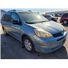 Image 2 : 2005 Toyota Sienna CE 7 Passenger