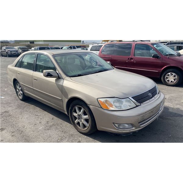2000 Toyota Avalon XL