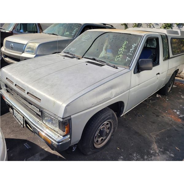 1989 Nissan Truck