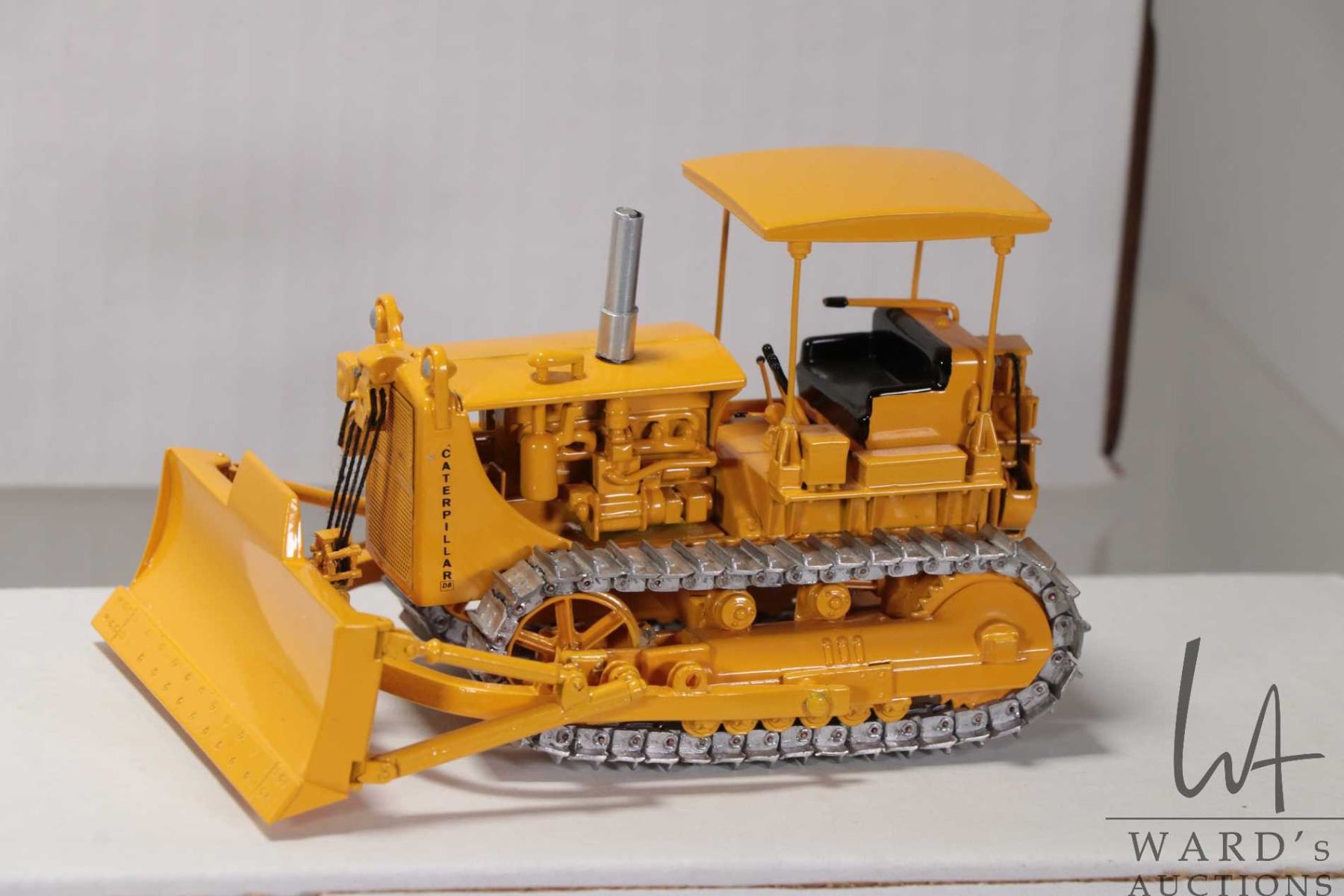 Kelly Ripper D9 Four 1:50 scale EMD diecast models including DW20 tractor w/ scraper ...