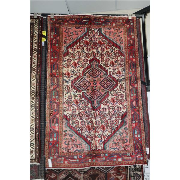 100% handmade Iranian carpet  Hamdan  with center medallion, highlights of cream, taupe, pink etc. 6