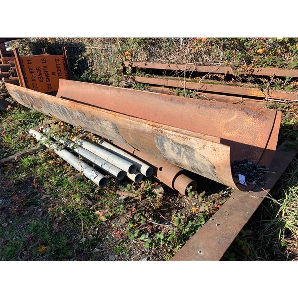 *H/T* 2 STEEL HALF CASINGS - APPROX. 14 1/2FT X 3 1/2FT