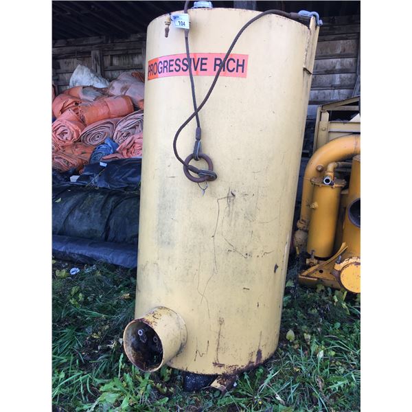 500 GALLON DIESEL FUEL STORAGE TANK