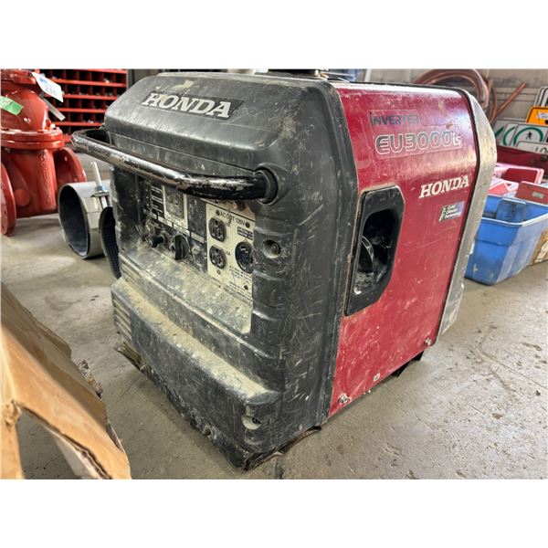 HONDA EU3000IS INVERTER GENERATOR ***FOR PARTS OR REPAIR***