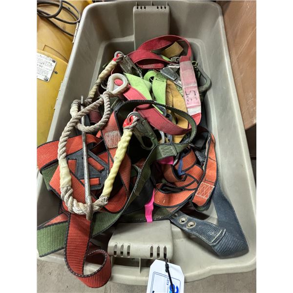 RUBBERMAID STORAGE BIN FULL OF SAFETY HARNESSES