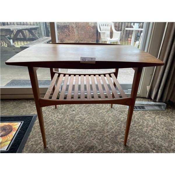 Mid Century Modern Teak Side Table 30Lx20Dx23H