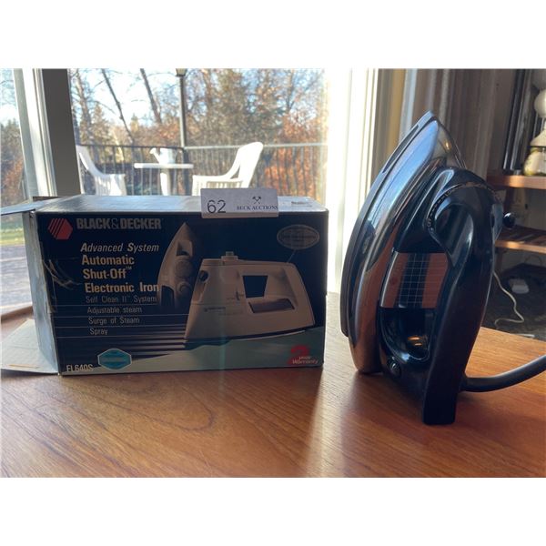 Black & Decker Vintage Iron With Original Manual