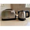 Image 1 : Thin Kitchen 2 Slice Toaster, Extra Wide & T-fal Kettle