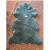 Image 1 : Australian Sheepskin Rug - Green In Color
