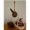 Image 1 : Assorted Wicker & Wood/Pine Cone Inside Home Decor