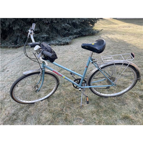 Vintage Ladies Bike With Multiple Accessories - Apollo