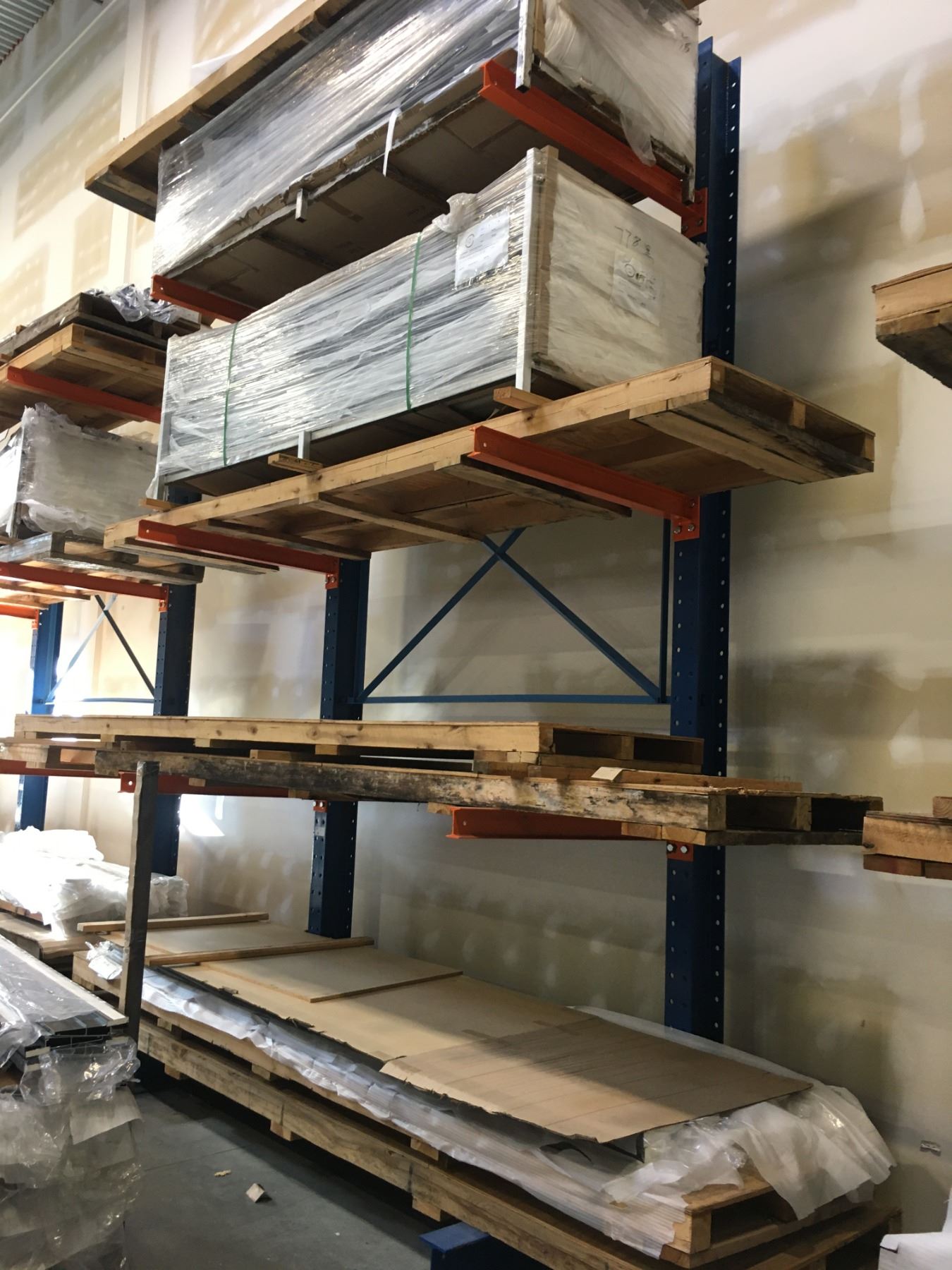 *LD* CANTILEVER SINGLE SIDED MATERIAL STORAGE RACKING SYSTEM, 4 TIER ...
