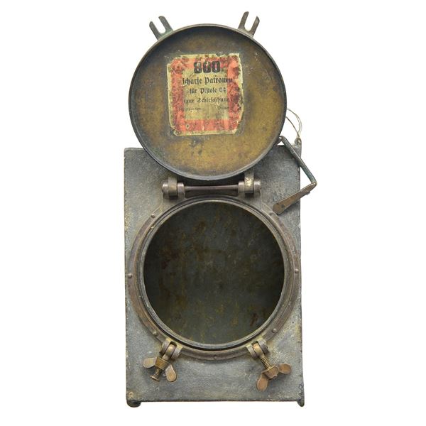 EXTREMELY RARE U-BOAT PISTOL AMMUNITION BOX.