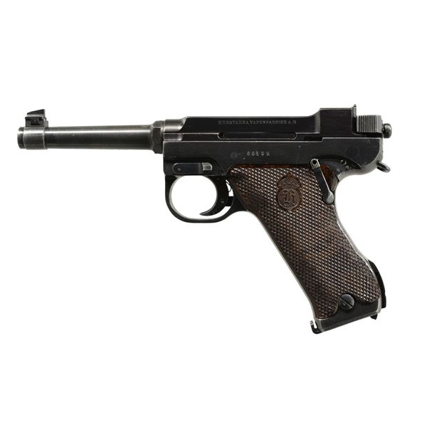 HUSQVARNA LAHTI MODEL 40 SEMI AUTO PISTOL.