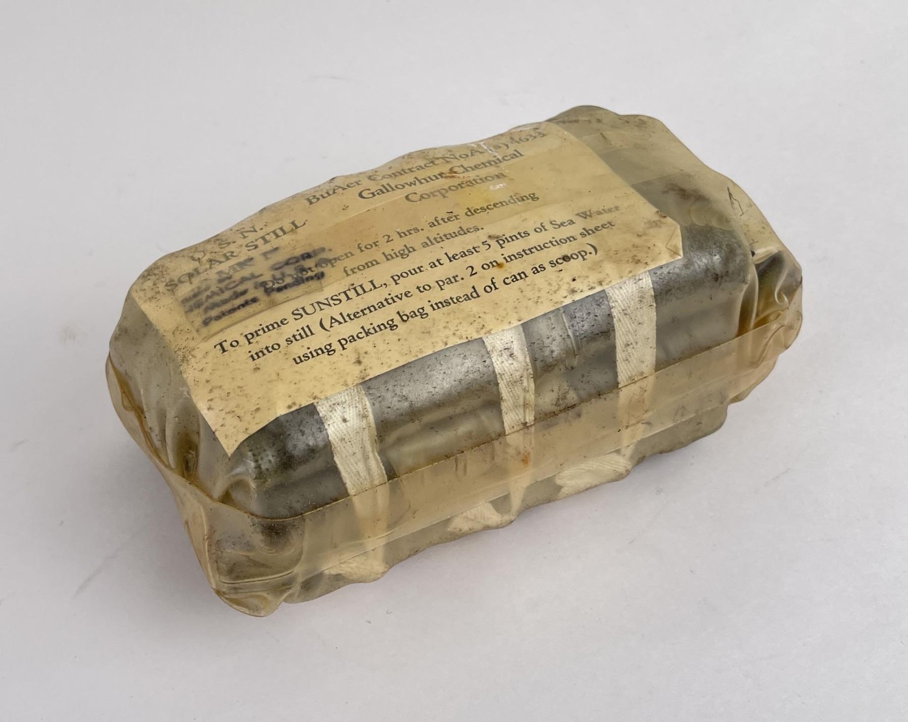 WW2 US Navy Pilot Solar Still Life Raft Kit