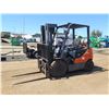 Image 2 : 2015 Doosan G25E-5 Forklift, Runs & Lifts (See Video)
