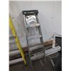 Image 1 : Featherlite 5ft Aluminum Ladder