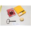 Image 1 : Kodak Pola-Screen and Viewer + Clock Key and Ivory?