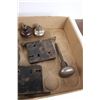Image 5 : Vintage Locksets & Door Knobs