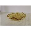 Image 2 : (6) Vintage Federal Glass Pioneer Intaglio Fruit Amber Ruffled Bowls