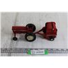 Image 1 : International Round Baler 1/32 Die Cast Toy