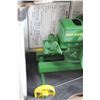 Image 2 : ERTL John Deere Model "E" Replica 1/6 Scale (NIB)