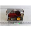 Image 1 : ERTL Massey-Harris Vintage Agricultural Tractors "55" Tractor Replica 1/16 Scale (NIB)