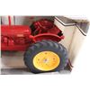 Image 3 : ERTL Massey-Harris Vintage Agricultural Tractors "55" Tractor Replica 1/16 Scale (NIB)