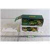 Image 1 : John Deere Dealership 1947 Studebaker Pickup Truck Replica (NIB)