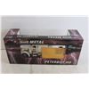 Image 4 : Revell Metal Peterbilt 359 1:24 Die-Cast with Plastic Parts (NIB)