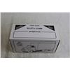 Image 4 : 1953 Ford C-600 Straight Truck Replica 1/34 Scale (NIB)