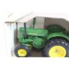 Image 2 : ERTL John Deere 1953 Model "D" Tractor Replica 1/16 Scale (NIB)