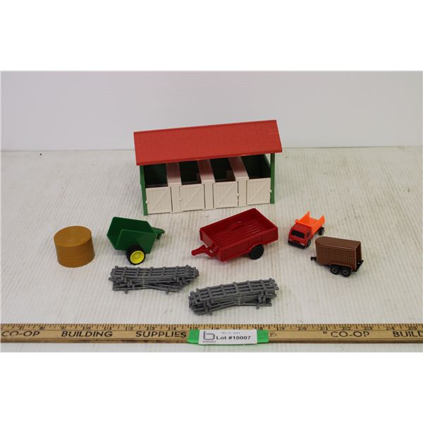 Toy Horse Stable with fence sections and truck