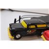 Image 4 : Toy Demolition Cars / Wind Up And Crash