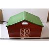 Image 1 : * Toy Plastic Barn - 23x12.5x14.5