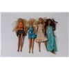 Image 2 : Barbie Case & Four Dolls