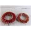 Image 5 : (2) Christmas Vintage Bottle Brush Wreaths - 9" and 10 1/2" Diameters