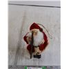 Image 1 : Christmas Vintage Felt Santa - 6 1/2" Tall