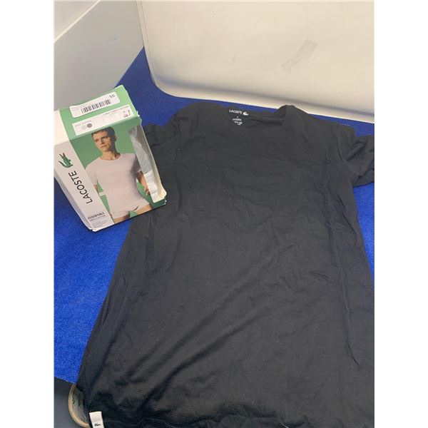 Lacoste Cotton Crewneck T-Shirts (M)