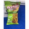 Image 2 : Pretzel Pzazz Sour Cream & Chive Seasoned Pretzel Pieces (12 x 56g)