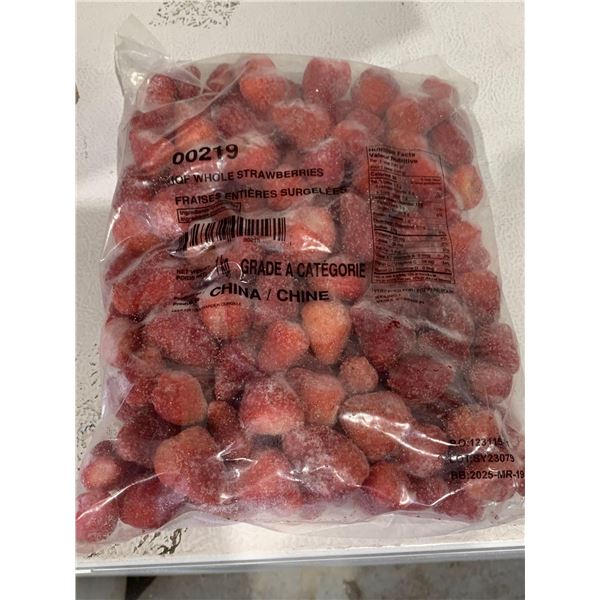 FROZEN -IQF Grade A Frozen Whole Strawberries 1Kg