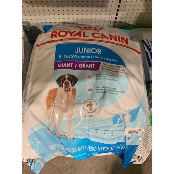 Royal Canin Junior 8-24 months Giant Breed Dog Kibble 30lb