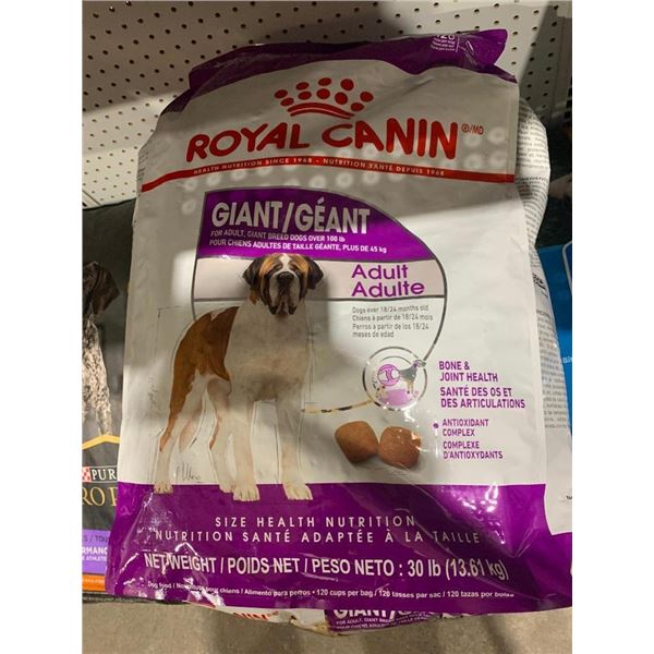 Royal Canin Giant Breed Adult Dog Kibble 30lb