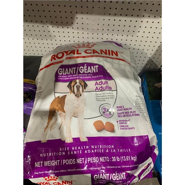 Royal Cannin Giant Breed Adult Dog Kibble 30lb