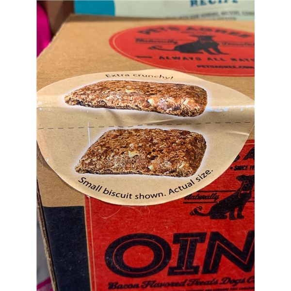 Oink!Bacon Flavored Dog Treats Small Size 2lb Box