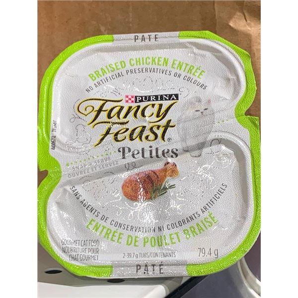 Purina Fancy Feast Petite Braised Chicken Pate 24 x 79.4g