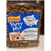 Image 2 : Friskies Party Mix Ocean Crunch Cat Treats 3 x 454g