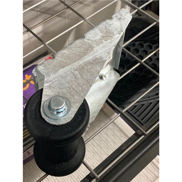 One Piece Keel Roller Bracket Assembly Galvanized Brackets w/ PVC Rollers