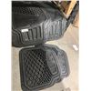 Image 2 : Set of 4 Car Floor Mats